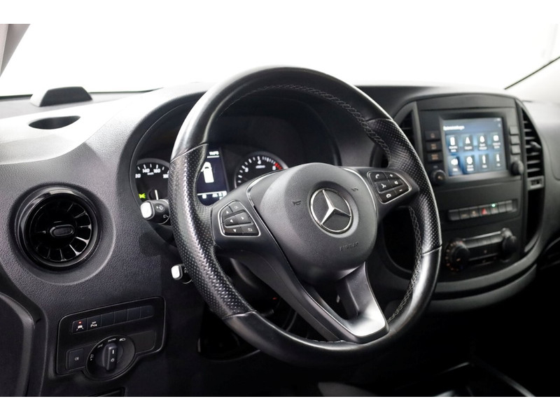 50078223-mercedes-benz-vito-18