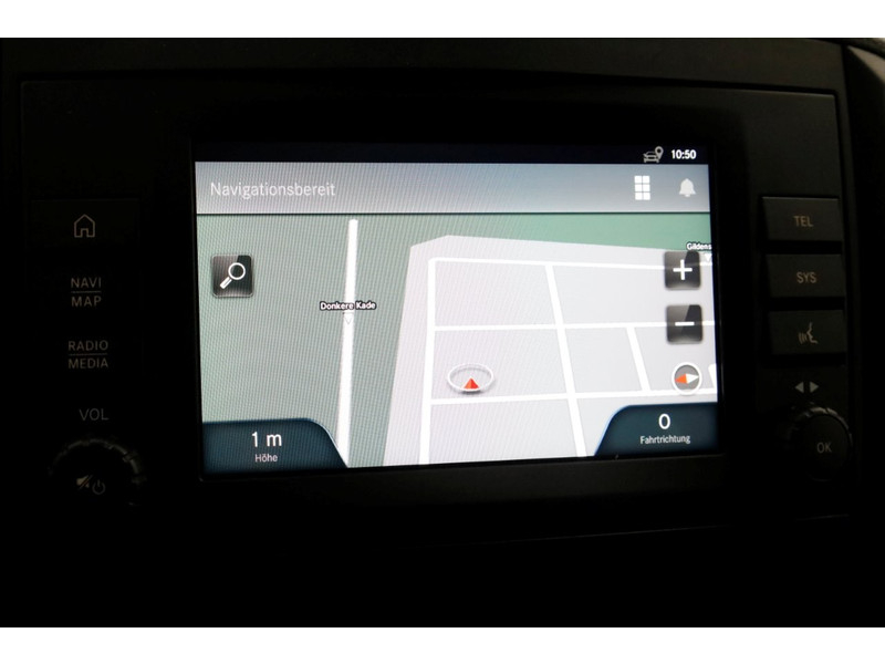 50078223-mercedes-benz-vito-20