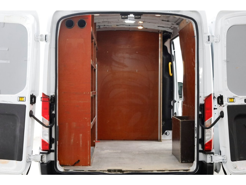 50294931-ford-transit-5