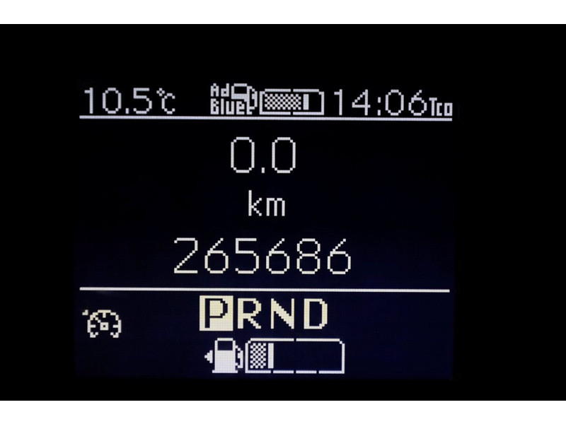 50295452-mercedes-benz--18