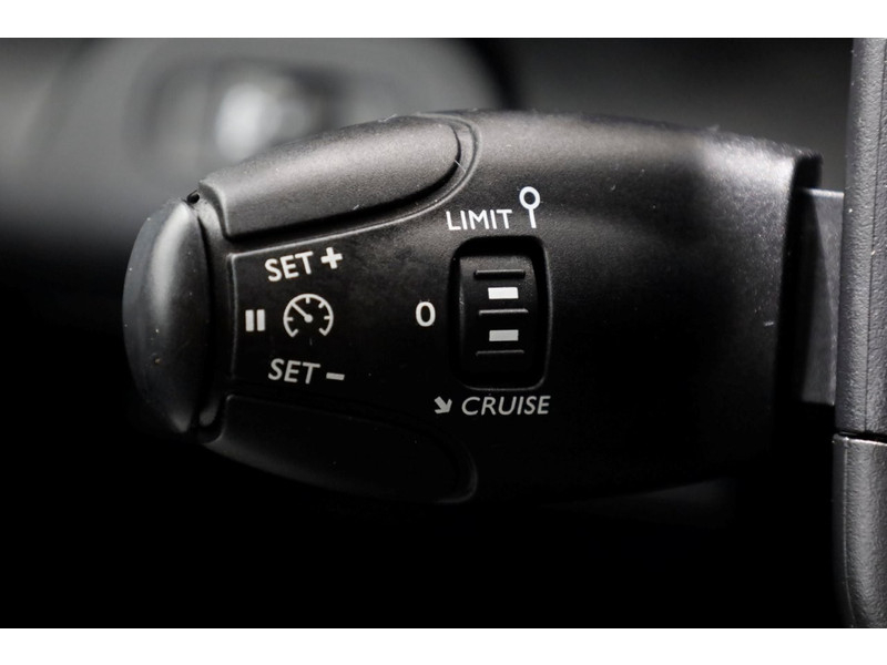 50300282-toyota-proace-city-16