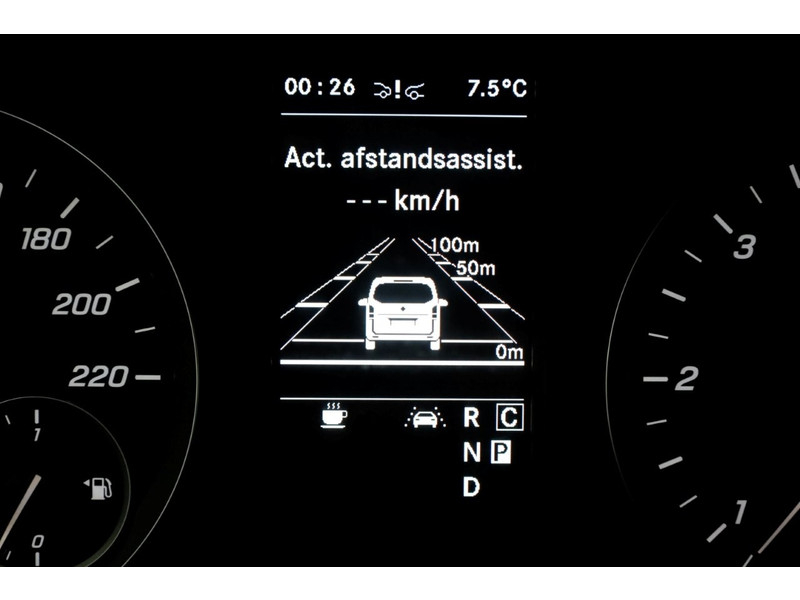 50316460-mercedes-benz-vito-20
