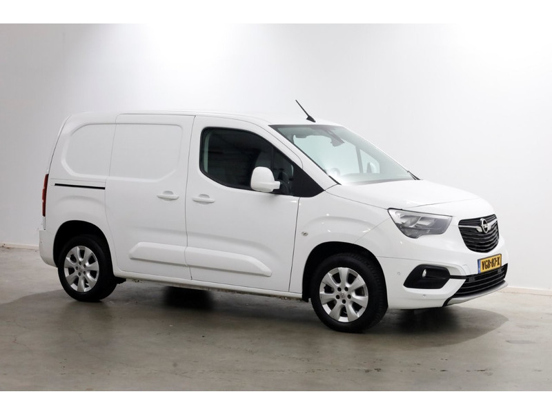 50317304-opel-combo-11