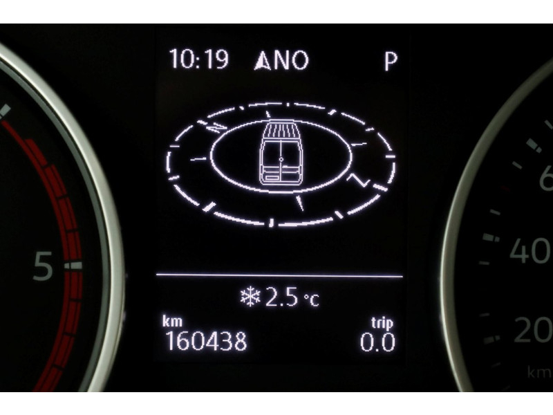 50326946-volkswagen-crafter-16