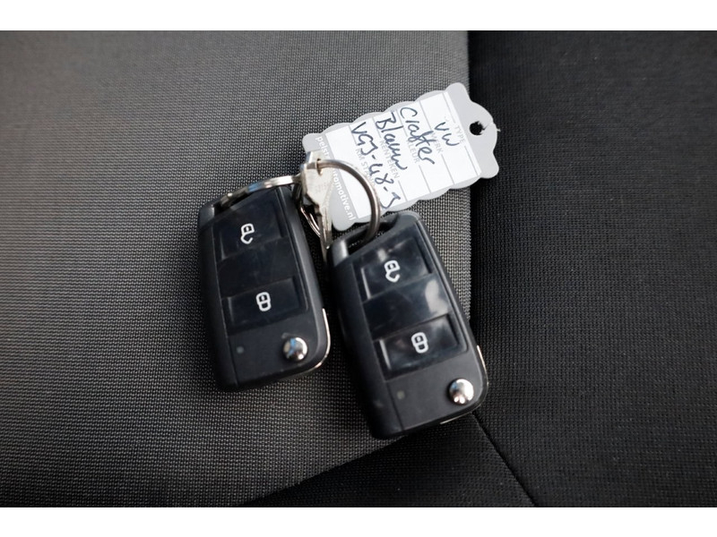 50343251-volkswagen-crafter-6