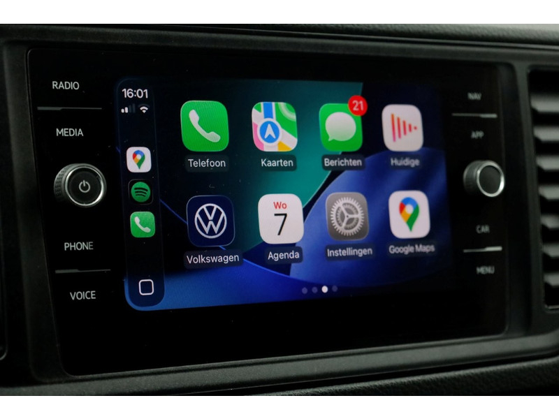 50420904-volkswagen-crafter-17