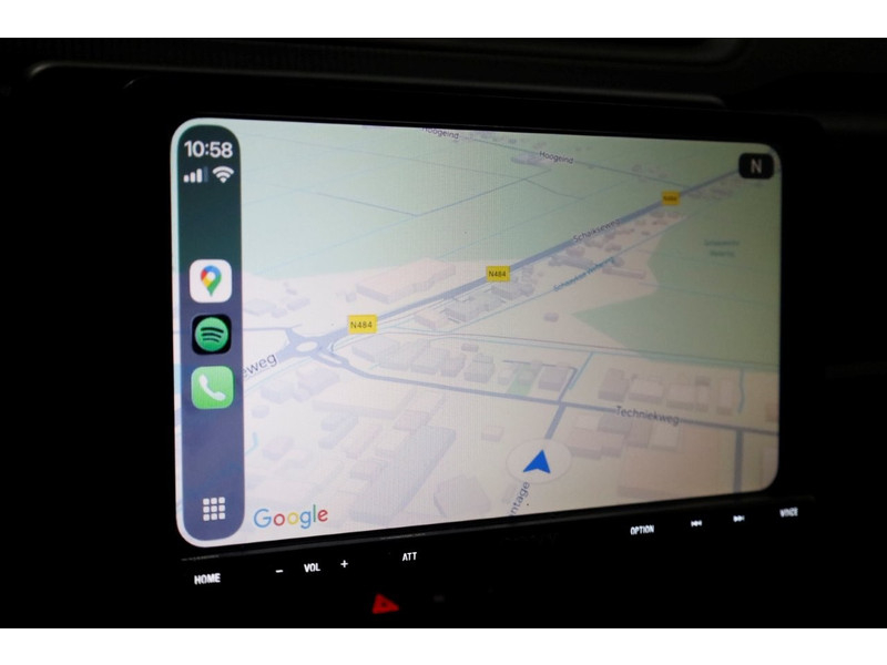 50463600-renault-express-12