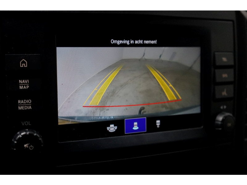 50470985-mercedes-benz-vito-13