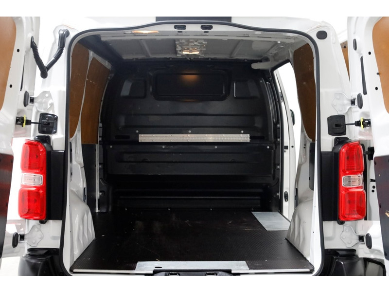 50471128-citroen-jumpy-5