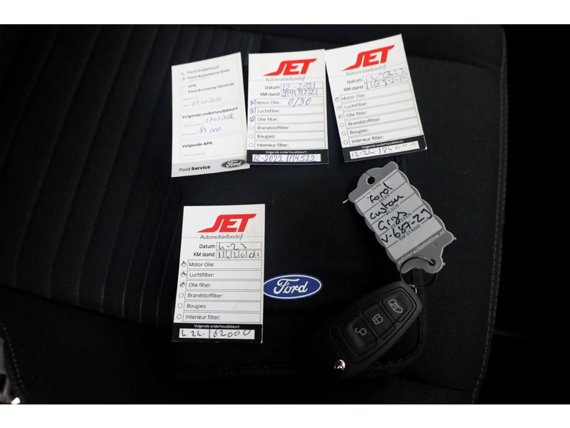 50471961-ford-transit-custom-8