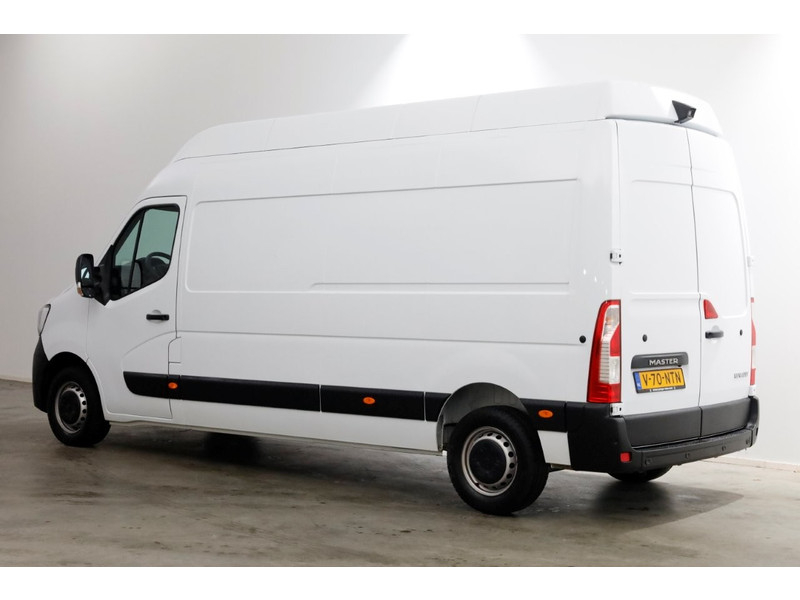 50539742-renault-master-9