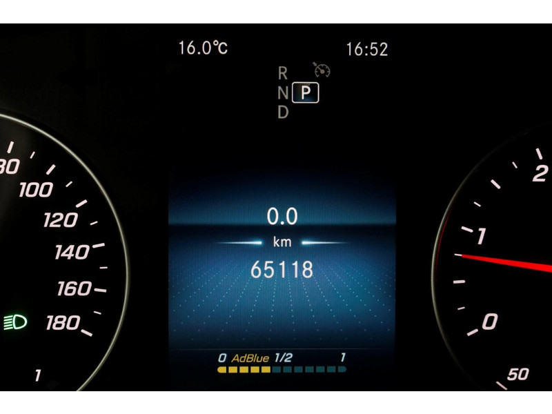 50549363-mercedes-benz-sprinter-17