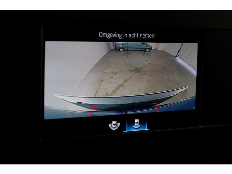 50638292-mercedes-benz-sprinter-14