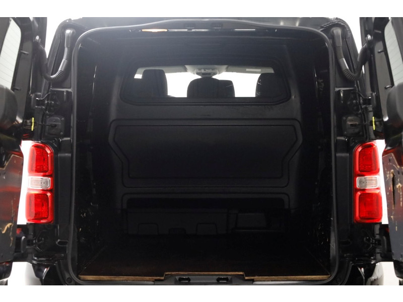 50638709-opel-vivaro-9