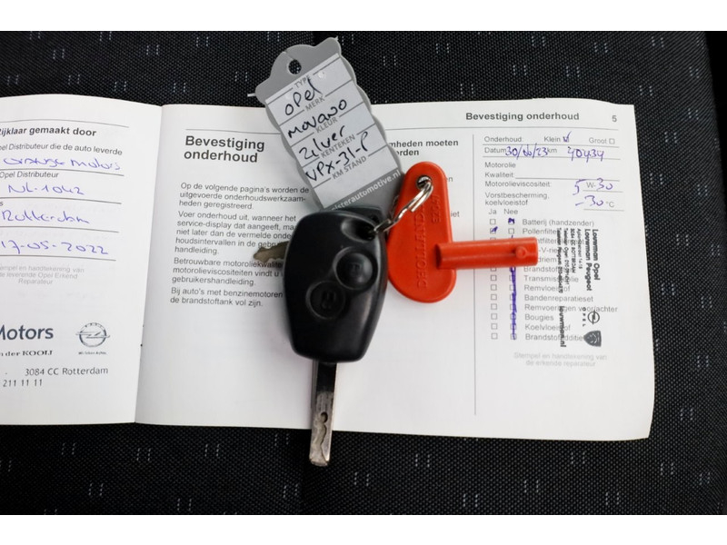 50684056-opel-movano-10