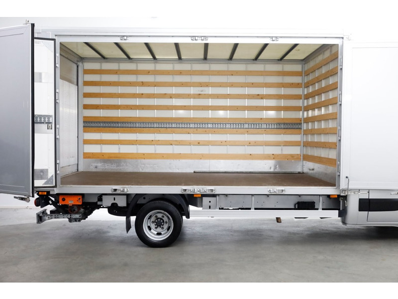 50684056-opel-movano-7