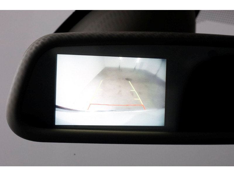 50688098-opel-vivaro-17