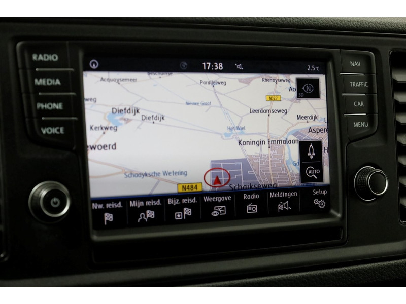 50714077-volkswagen-crafter-16