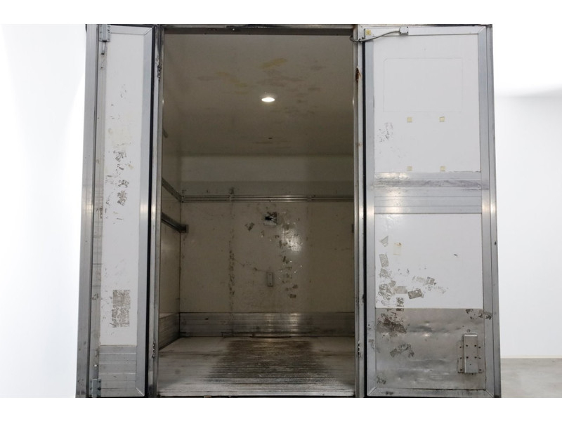 50741866-volkswagen-crafter-5