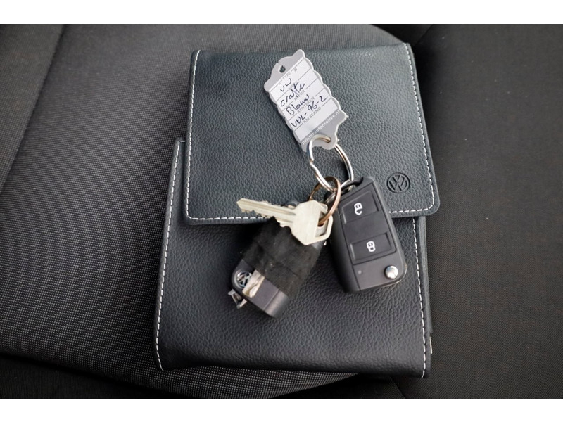 50741866-volkswagen-crafter-6