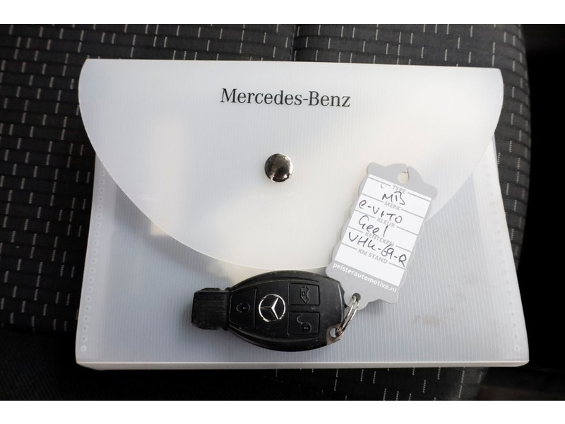 50742615-mercedes-benz-evito-8