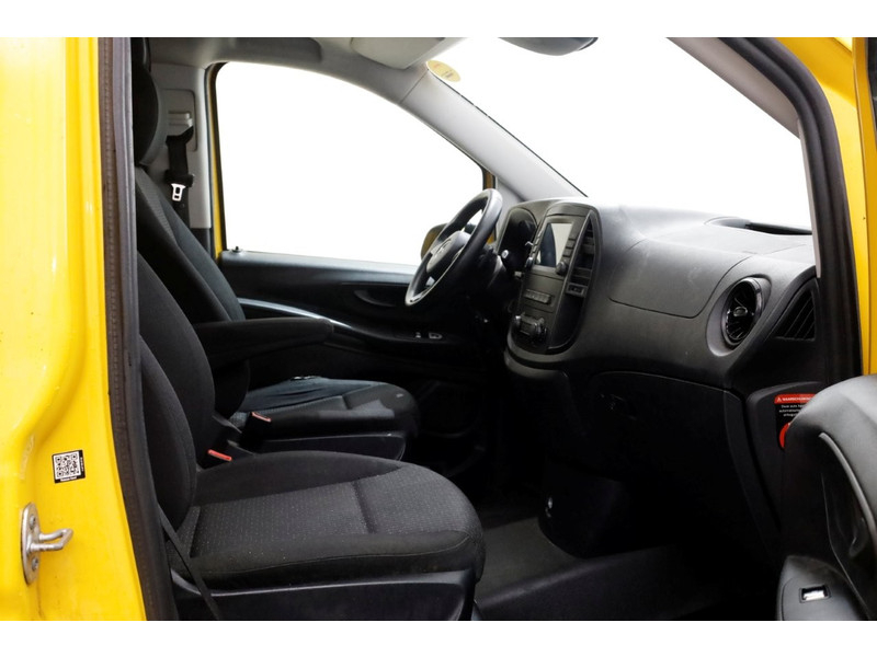 50742625-mercedes-benz-evito-5