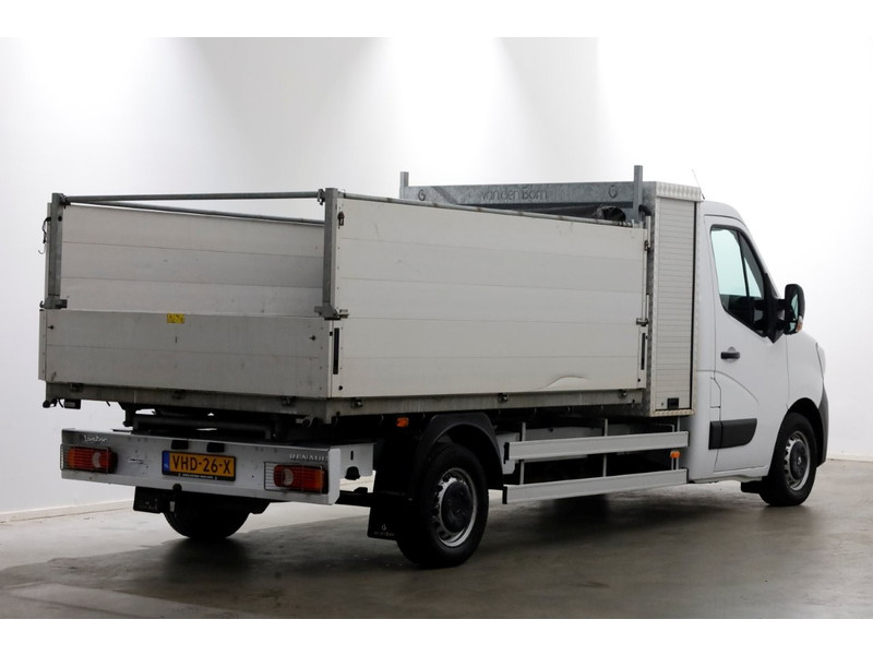 50764177-renault-master-2