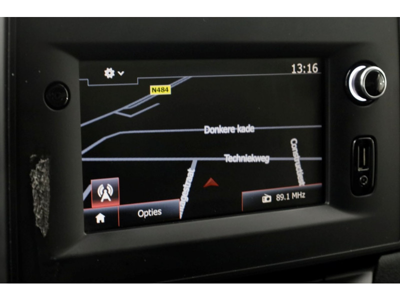 50764177-renault-master-20