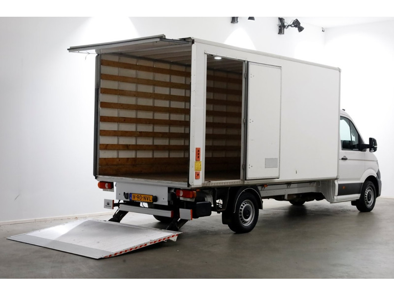 50770821-volkswagen-crafter-3