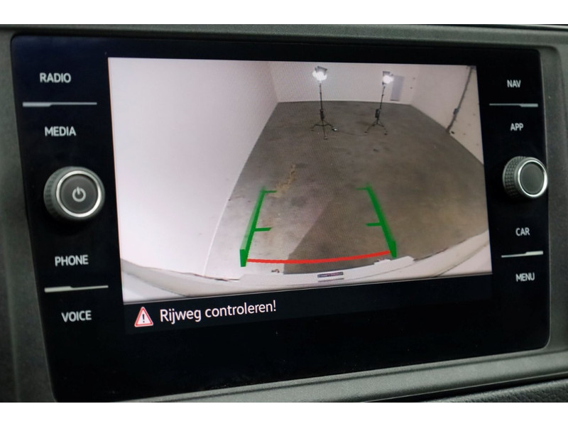 50845582-volkswagen-crafter-14