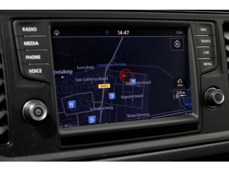 50870675-volkswagen-crafter-15