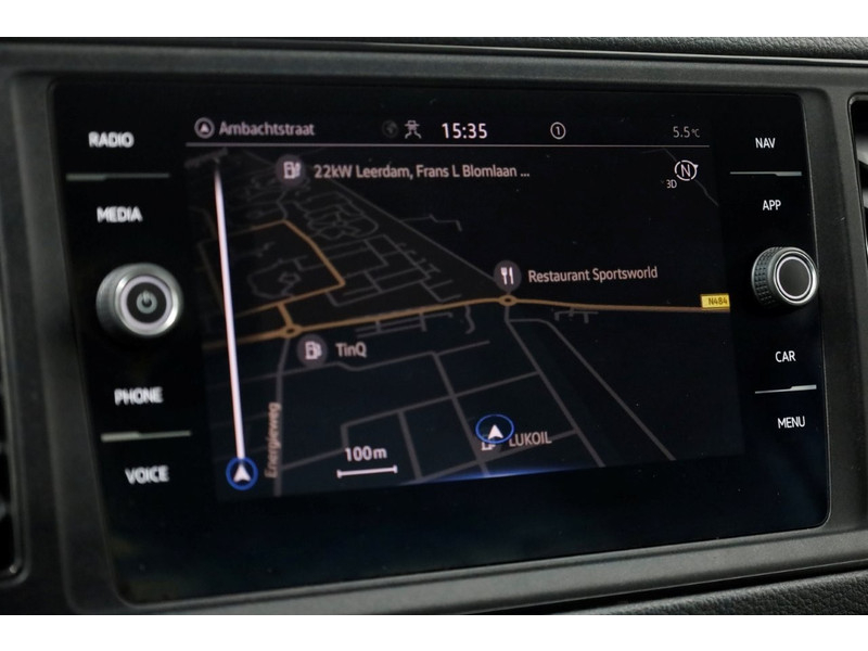 50871505-volkswagen-crafter-15