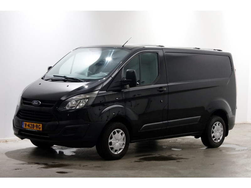 51000692-ford-transit-custom-8