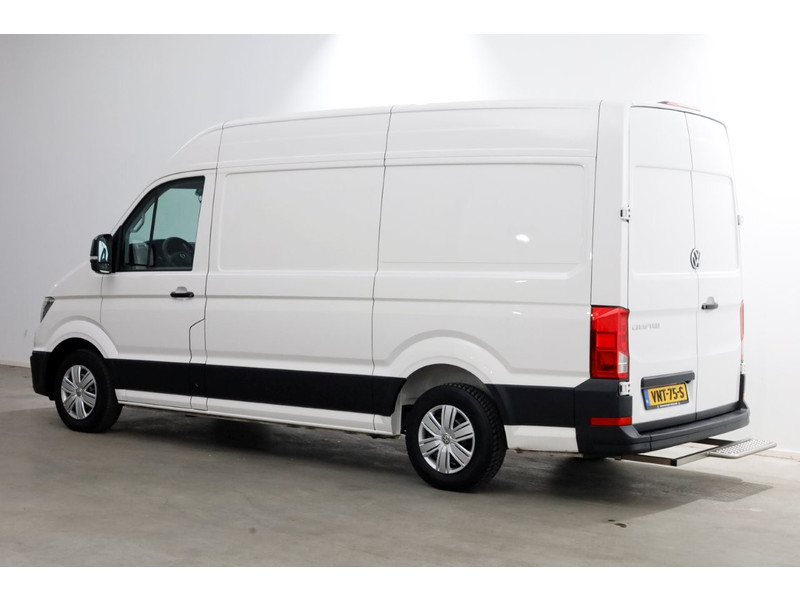 51075453-volkswagen-crafter-10