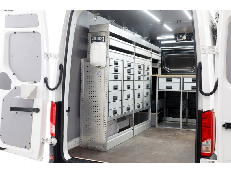 51075453-volkswagen-crafter-12