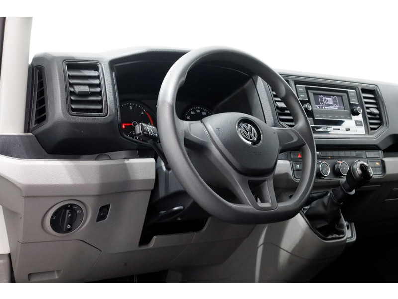 51075453-volkswagen-crafter-14