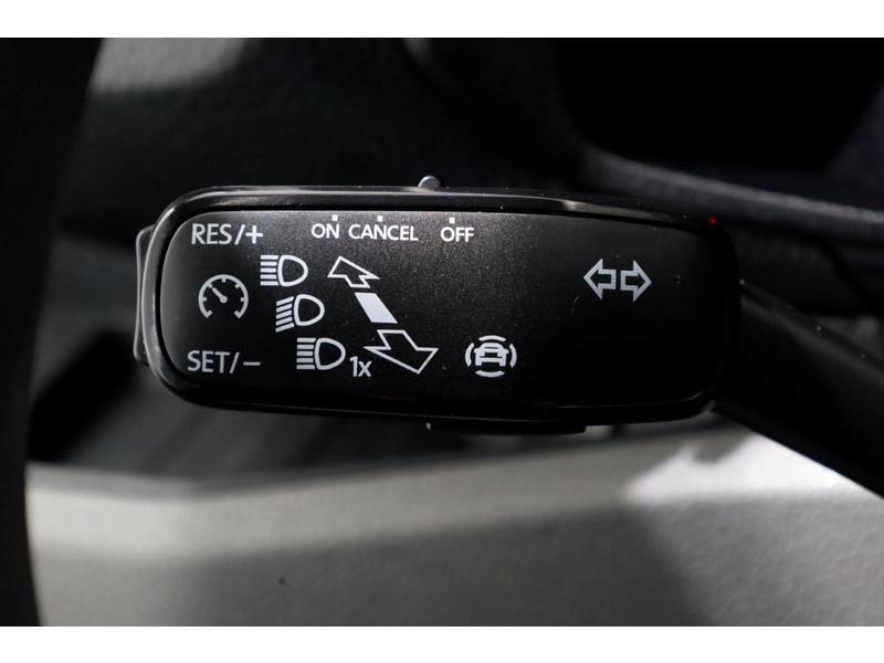 51075453-volkswagen-crafter-17