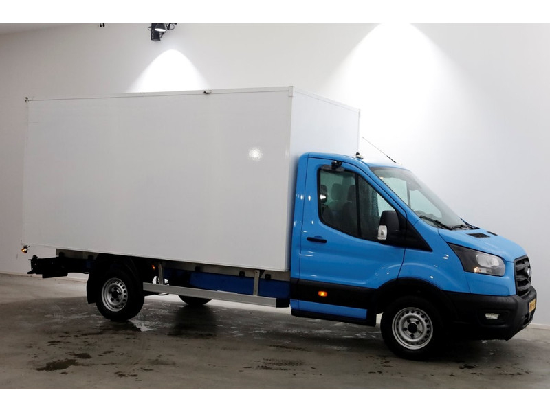 51079181-ford-transit-10