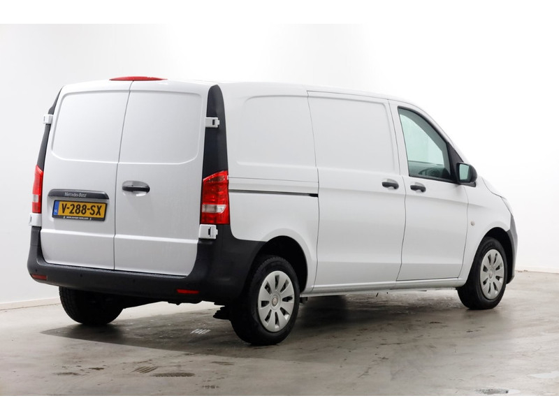 51179773-mercedes-benz-vito-2