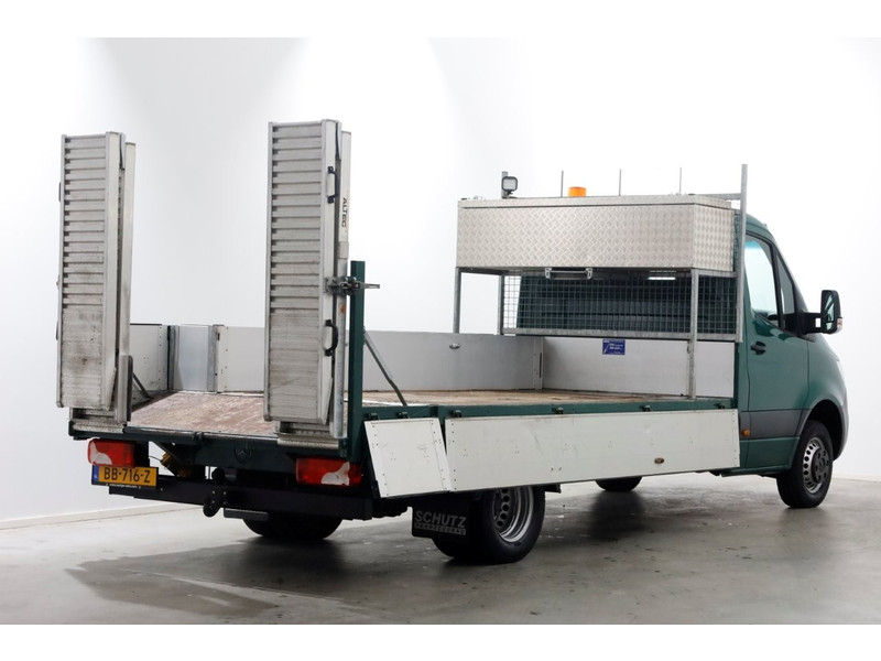 51249643-mercedes-benz--15