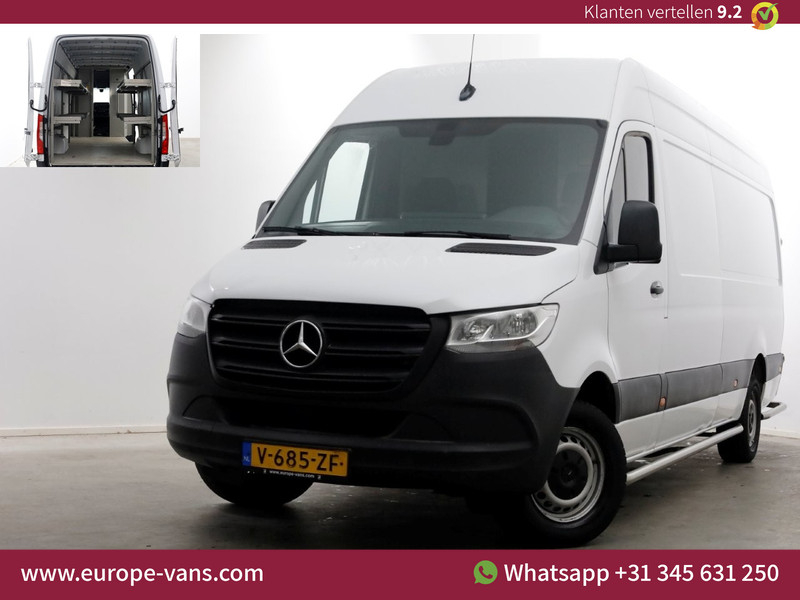 51323966-mercedes-benz-sprinter-1