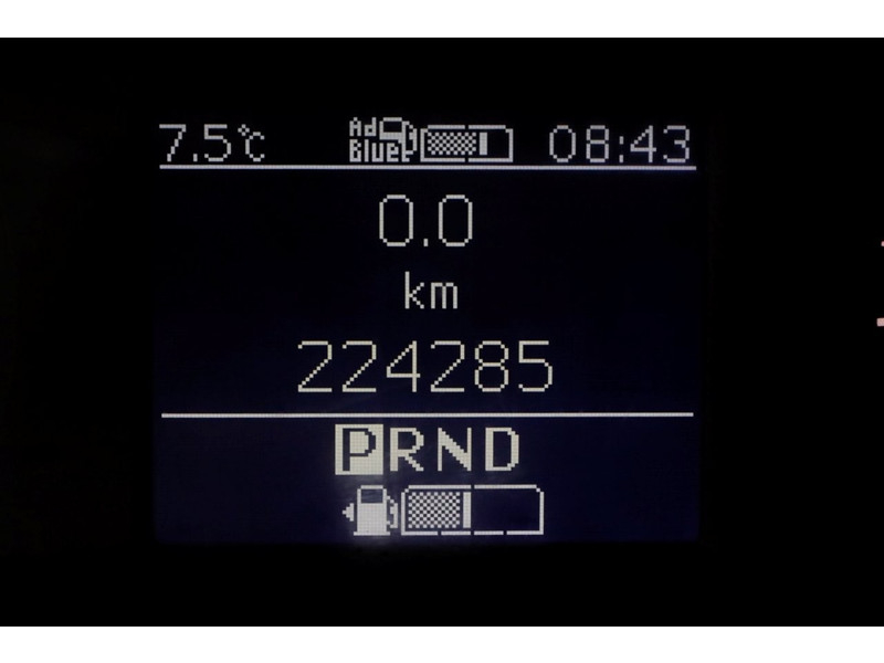 51323966-mercedes-benz-sprinter-18