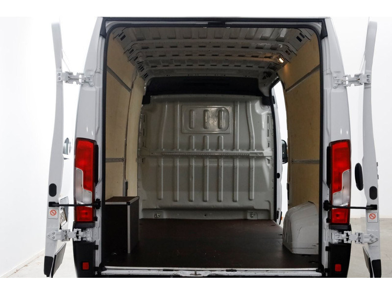 51324057-citroen-jumper-5