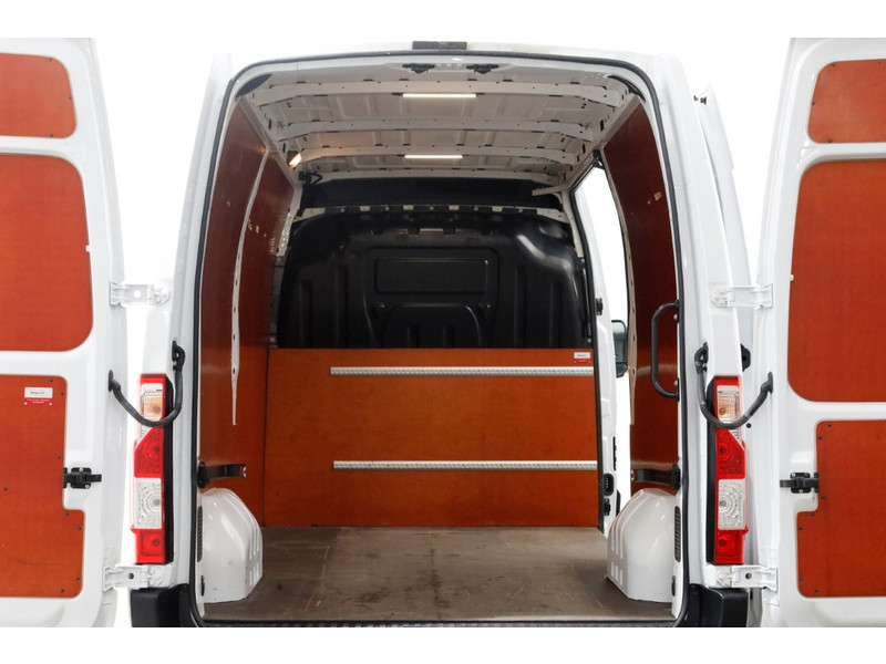 51324107-opel-movano-5