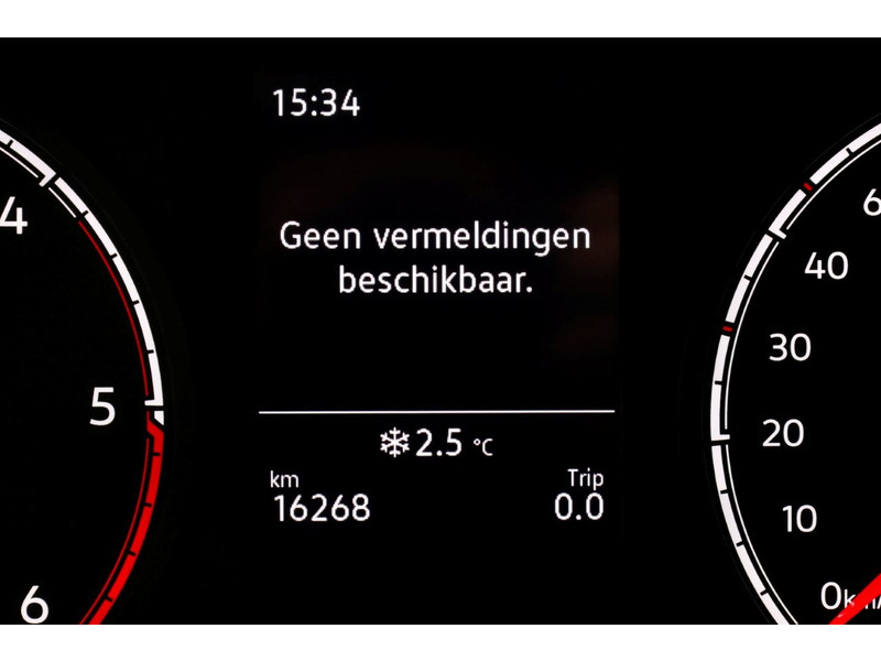 51345579-volkswagen-caddy-15