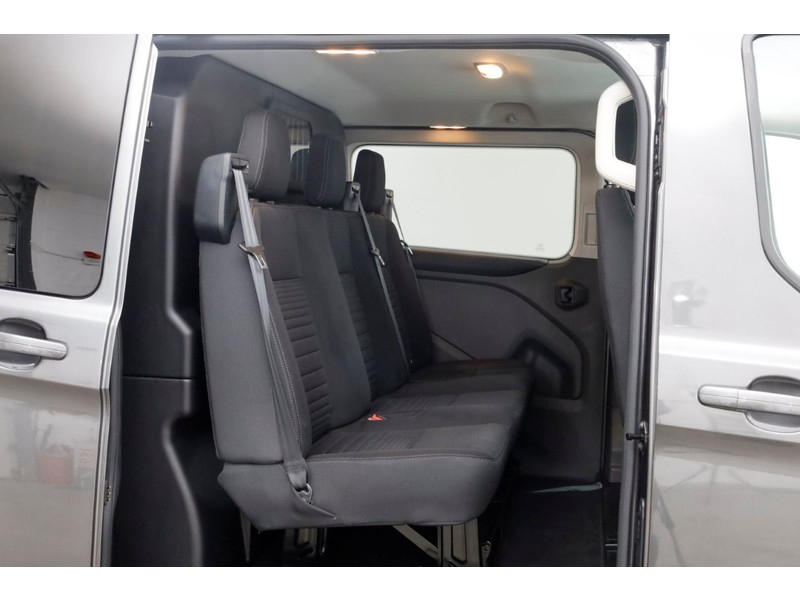 51345830-ford-transit-custom-6