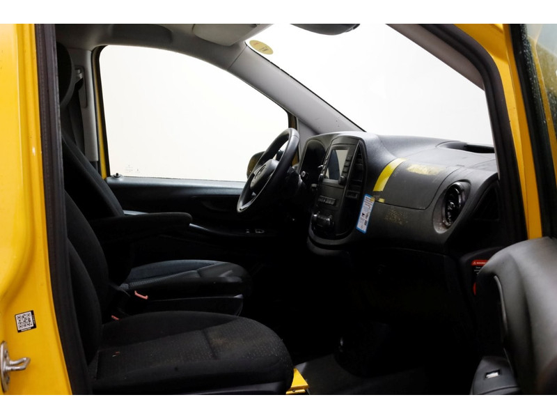 51389566-mercedes-benz-evito-3