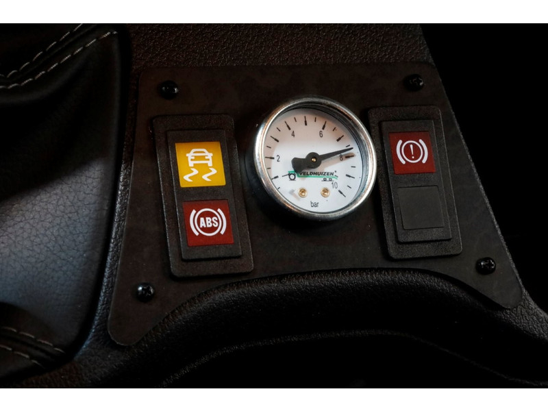 51406487-mercedes-benz--18