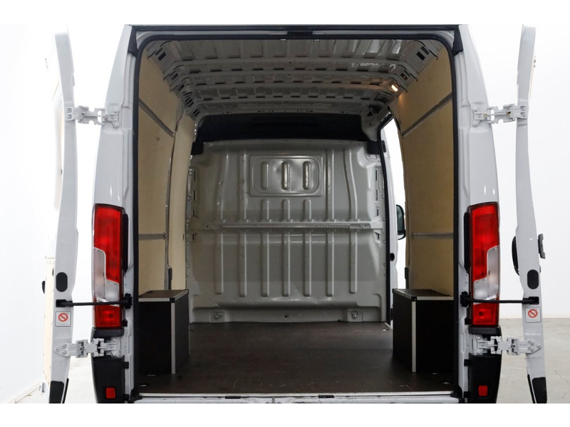 51431414-citroen-jumper-5