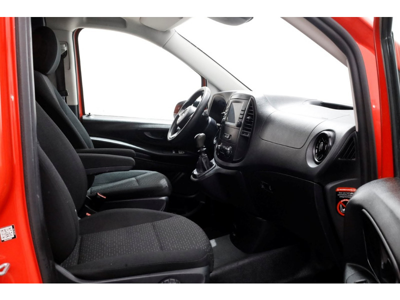 51432882-mercedes-benz-vito-3